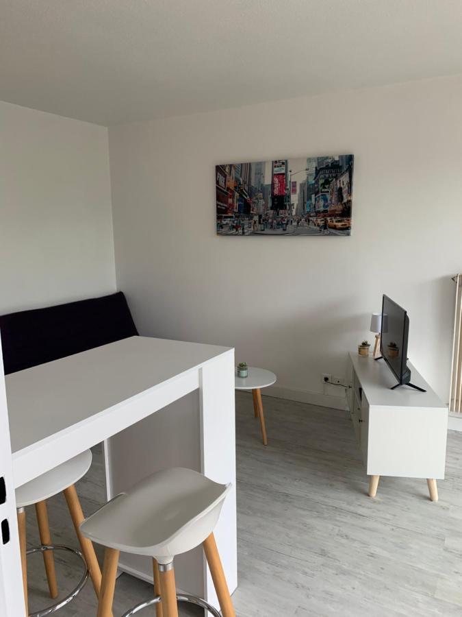 Appartement Aux 3 Rivieres A Mandelieu Bagian luar foto