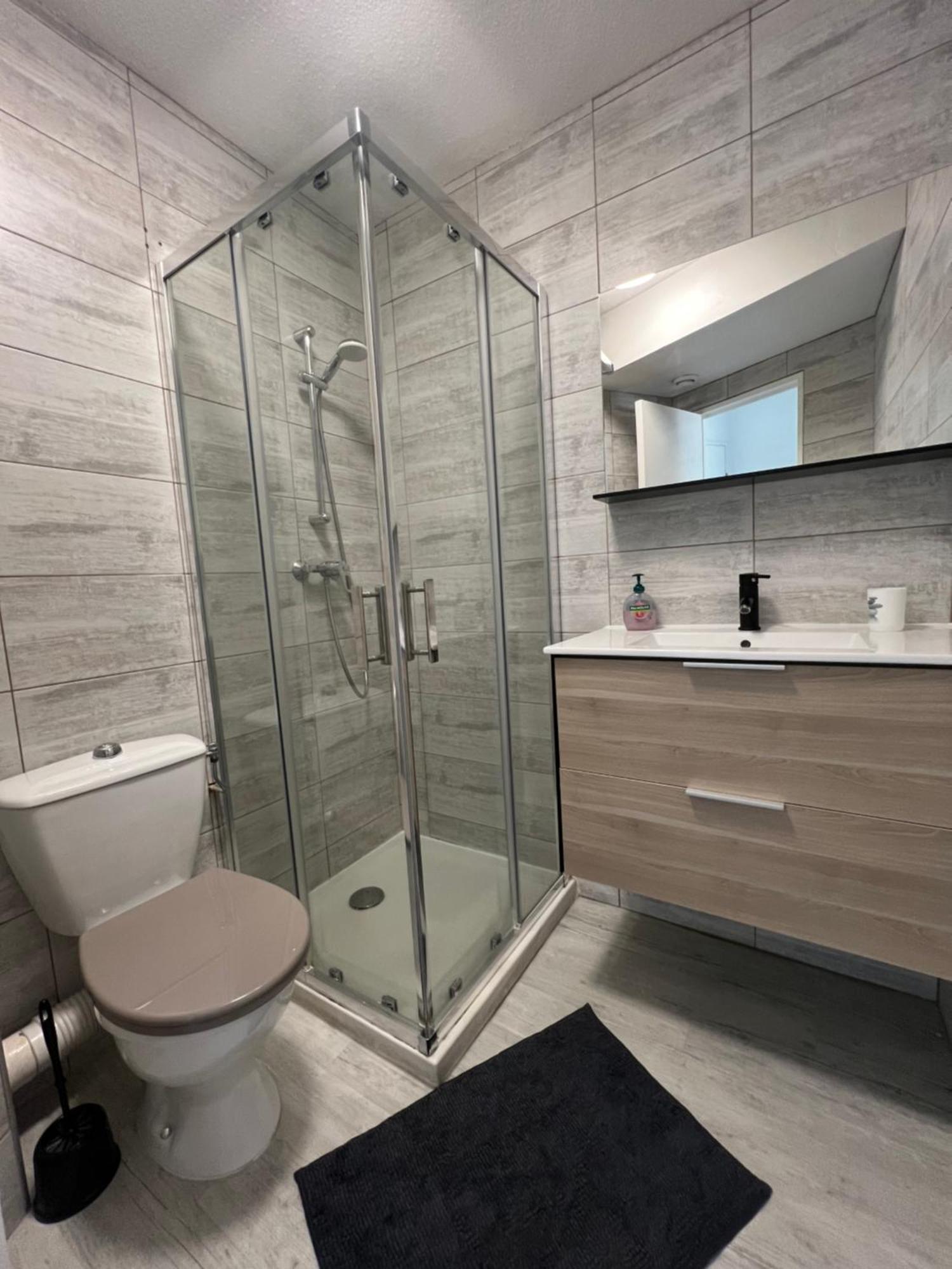 Appartement Aux 3 Rivieres A Mandelieu Bagian luar foto